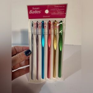 Susan Bates Silvalume Crochet Hook Set F-K 3.75mm 4.0mm 5.0mm 5.5mm 6.0mm 6.5mm